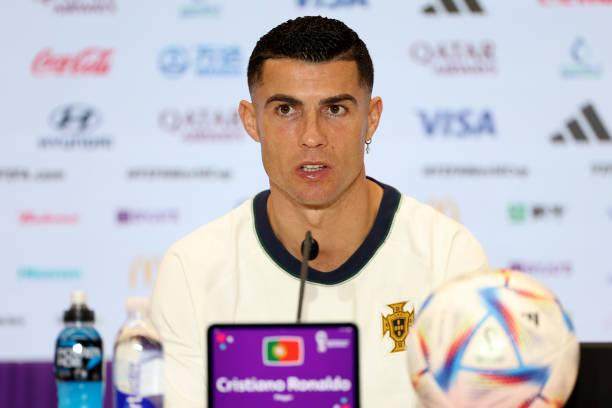 OD体育app-C罗：我和曼联已成过去 葡主帅：我让球员别太耐心