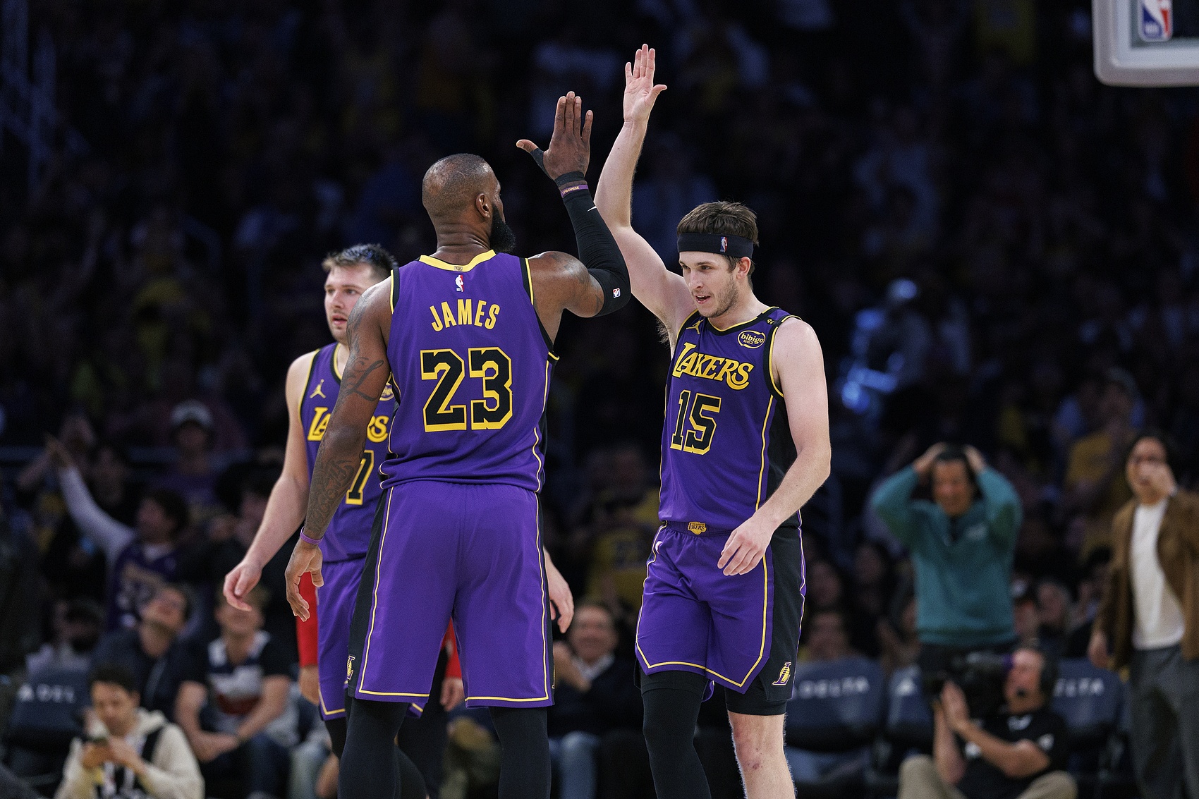 OD体育资讯-里夫斯第二次以至少85%真实命中率砍下35+ 队史仅次于詹姆斯